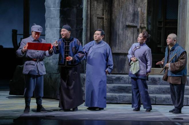 好资本71岁的陈佩斯终于扬眉吐气!新葡京娱乐和央视硬刚宁可退圈也不讨(图4) 好资本71岁的陈佩斯终于扬眉吐气!新葡京娱乐和央视硬刚宁可退圈也不讨(图4)